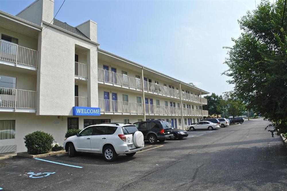 Days Inn By Wyndham Charleston Wv สิ่งอำนวยความสะดวก รูปภาพ